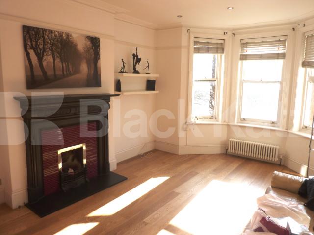 			NEW INSTRUCTION!, 3 Bedroom, 1 bath, 1 reception Flat			 Delaware Mansions Delaware Road, MAIDA VALE